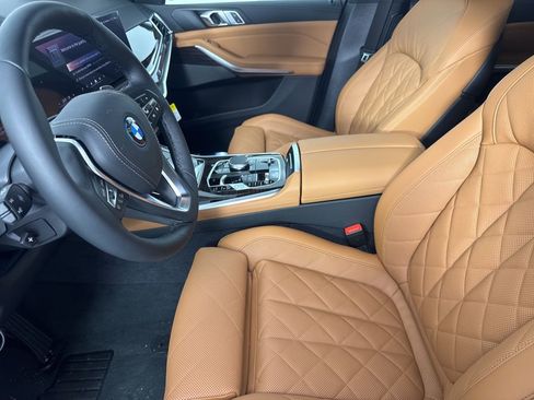 New 2026 BMW X5 xDrive50e AWD/4WD image 14