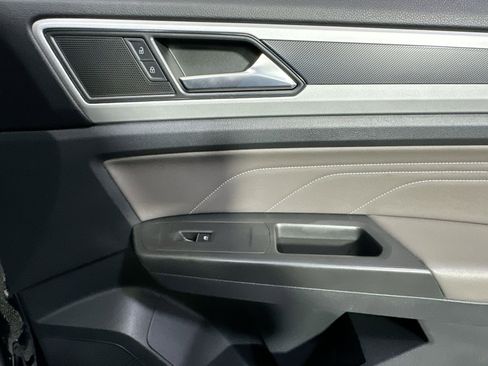 Used 2023 Volkswagen Atlas SEL R-Line image 41