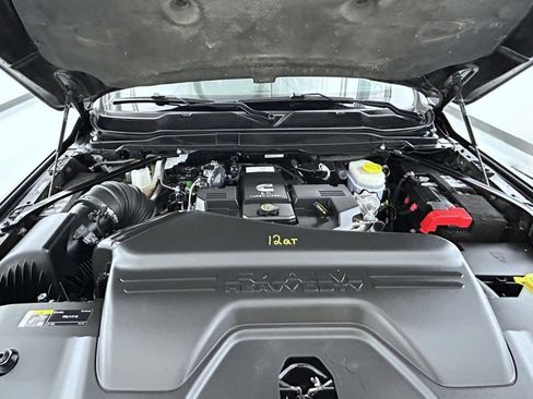 Certified 2023 RAM 2500 Laramie image 24
