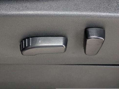 Used 2022 Nissan Frontier PRO-4X AWD/4WD image 20