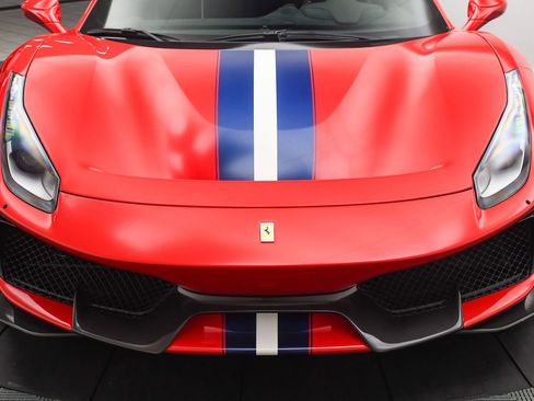 Used 2020 Ferrari 488 Pista Coupe RWD image 30