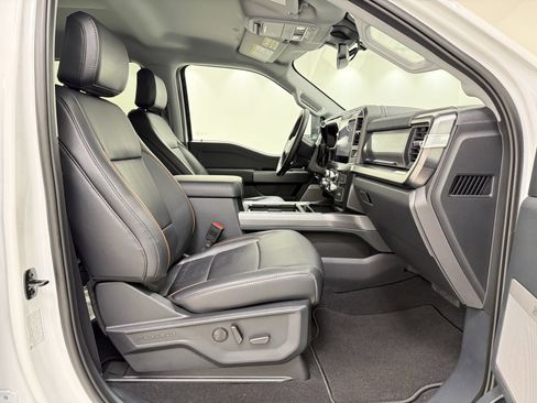 New 2025 Ford F350 Lariat w/ Snow Plow Prep Package image 30