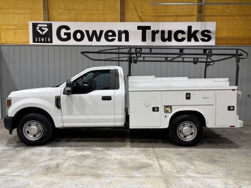 Used 2018 Ford F350 XL w/ Power Equipment Group image 2