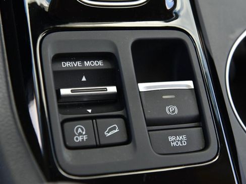 Certified 2025 Honda Pilot EX-L image 20