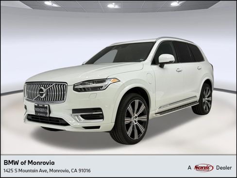 Used 2022 Volvo XC90 T8 Inscription AWD/4WD image 1