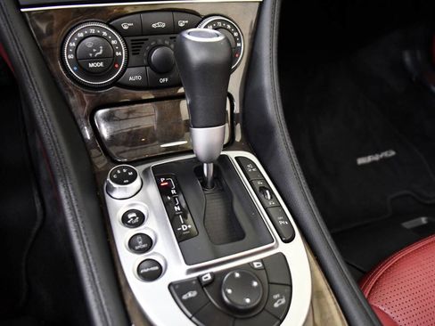 Used 2012 Mercedes-Benz SL 63 AMG image 18