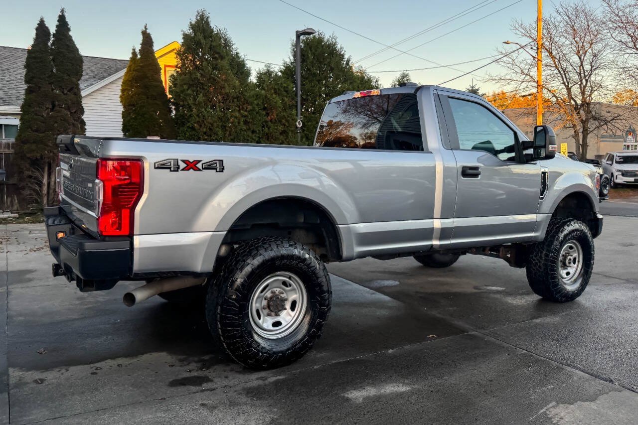 Used 2022 Ford F250 XL w/ Power Equipment Group AWD/4WD image 3