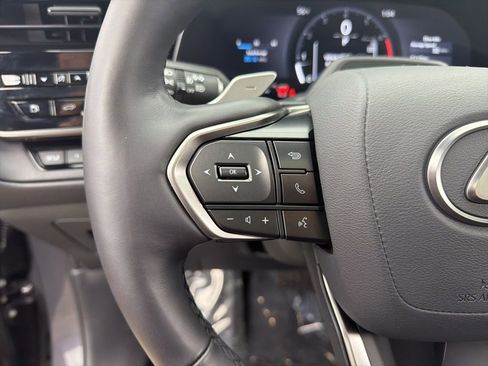 Used 2025 Lexus TX 350 AWD image 13