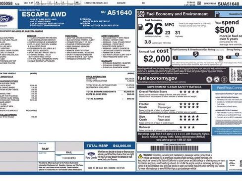 Used 2025 Ford Escape ST-Line Elite w/ Premium Technology Package AWD/4WD image 17