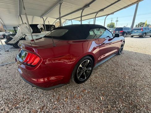 Used 2018 Ford Mustang Convertible w/ Equipment Group 101A RWD image 4