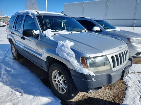 Used 2004 Jeep Grand Cherokee Laredo w/ Convenience Group image 3