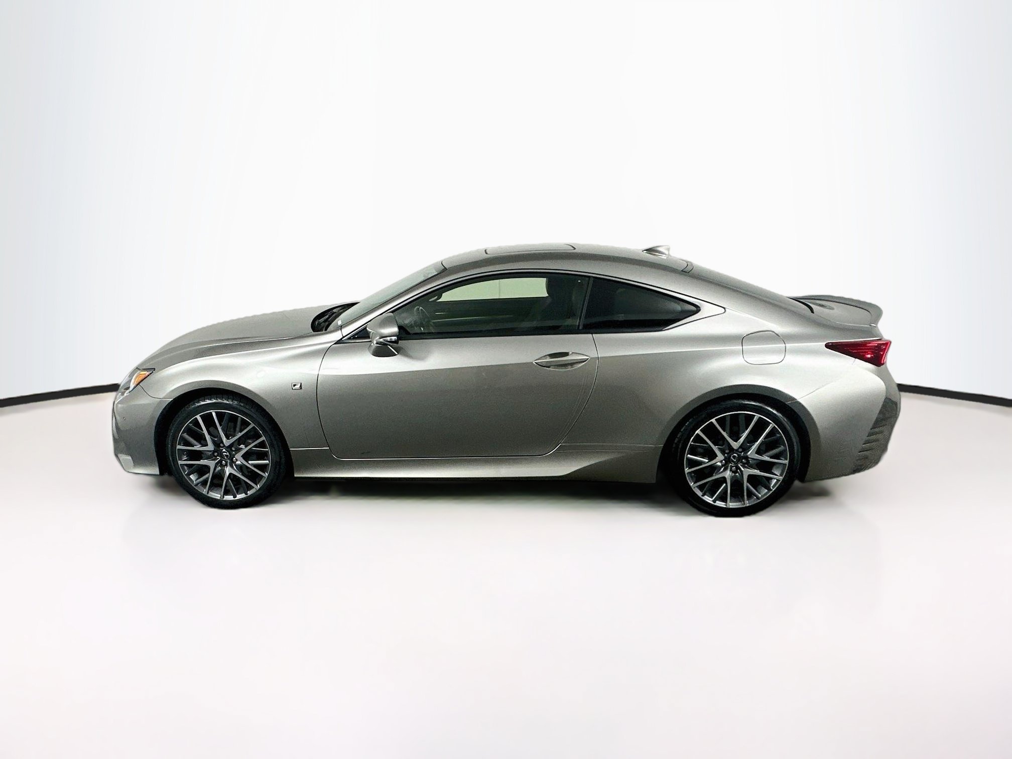Used 2016 Lexus RC 300 AWD image 4