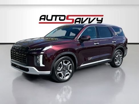 Used 2023 Hyundai Palisade Limited AWD/4WD image 3