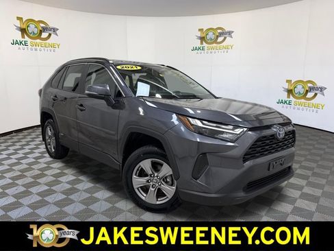 Used 2023 Toyota RAV4 XLE AWD/4WD image 1