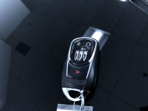 Used 2025 Buick Encore GX Preferred image 33