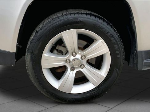 Used 2012 Jeep Compass Sport FWD image 10
