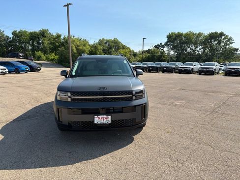Used 2025 Hyundai Santa Fe Calligraphy AWD/4WD image 2