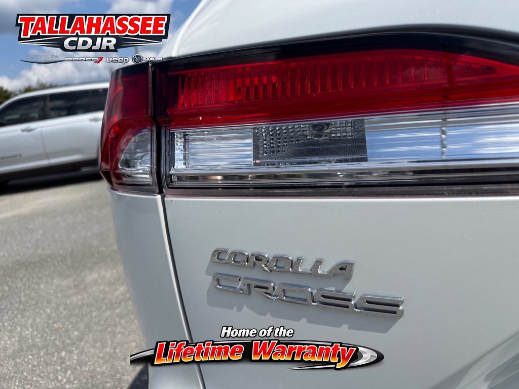 Used 2024 Toyota Corolla Cross LE FWD image 8