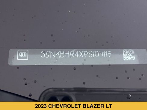 Certified 2023 Chevrolet Blazer LT AWD/4WD image 15