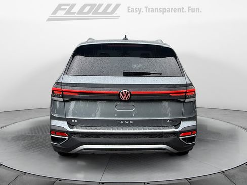 New 2026 Volkswagen Taos SE AWD/4WD image 6