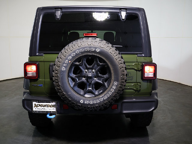 Used 2023 Jeep Wrangler Unlimited w/ Cold Weather Group AWD/4WD image 10