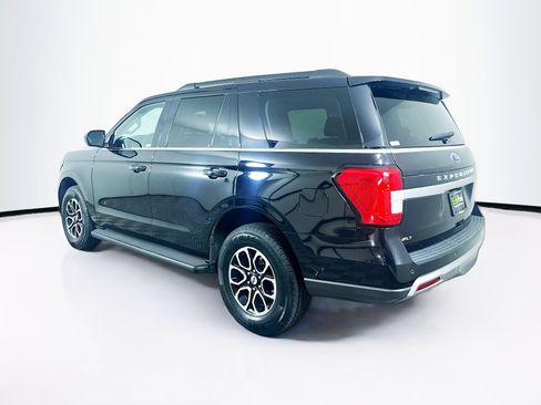 Used 2024 Ford Expedition XLT image 5