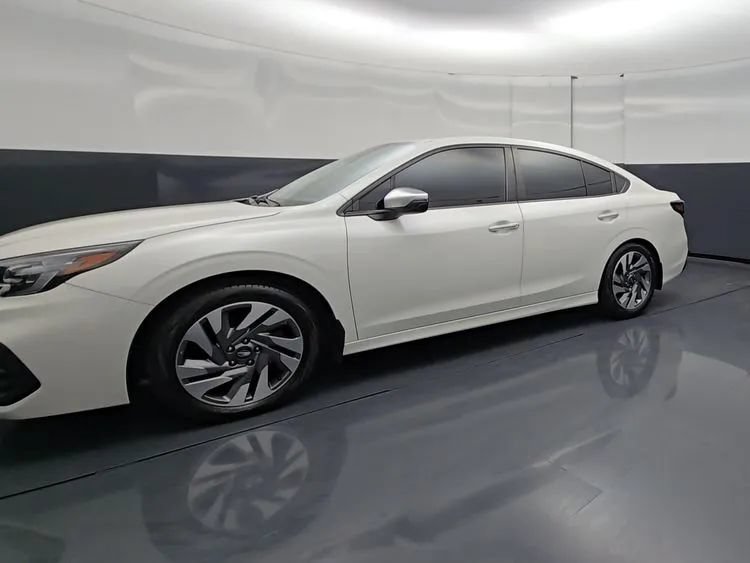Used 2024 Subaru Legacy Touring XT AWD/4WD image 3