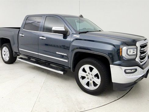 Used 2018 GMC Sierra 1500 SLT image 1
