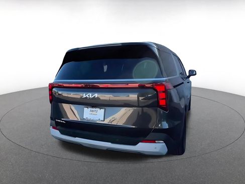 Used 2026 Kia Carnival FWD image 14