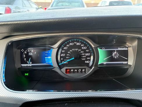 Used 2016 Ford Taurus SHO w/ Equipment Group 401A image 23