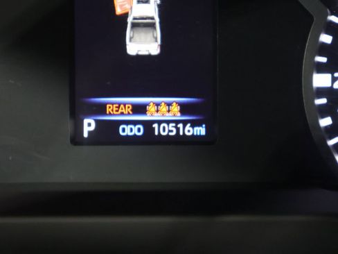Used 2024 Toyota Tundra SR5 w/ SR5 Premium Package AWD/4WD image 39