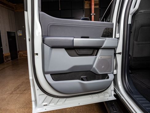 Used 2026 Ford F250 XLT w/ XLT Premium Package image 38