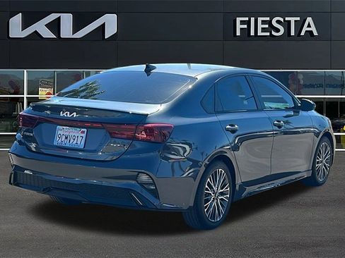 Used 2022 Kia Forte GT-Line w/ GT-Line Premium Package image 4
