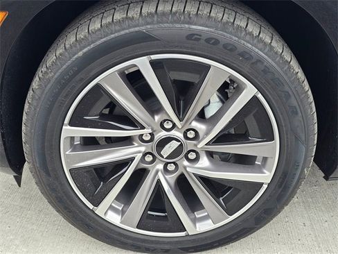 New 2026 Cadillac Vistiq Sport w/ LPO, Floor Liner Package image 9