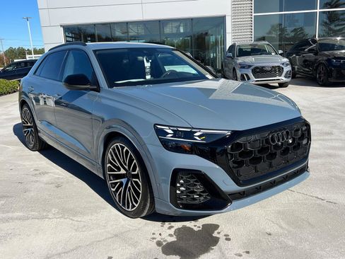 New 2026 Audi SQ8 Prestige image 3
