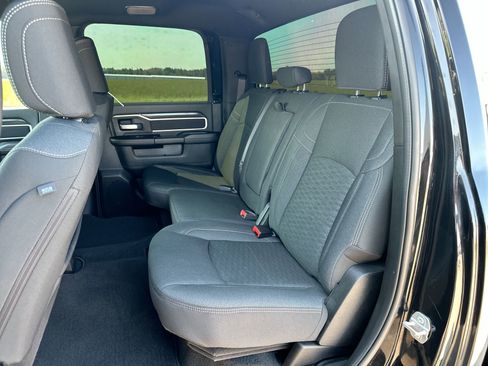 Used 2025 RAM 2500 Big Horn image 22
