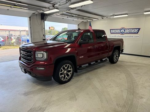 Used 2017 GMC Sierra 1500 SLT AWD/4WD image 1