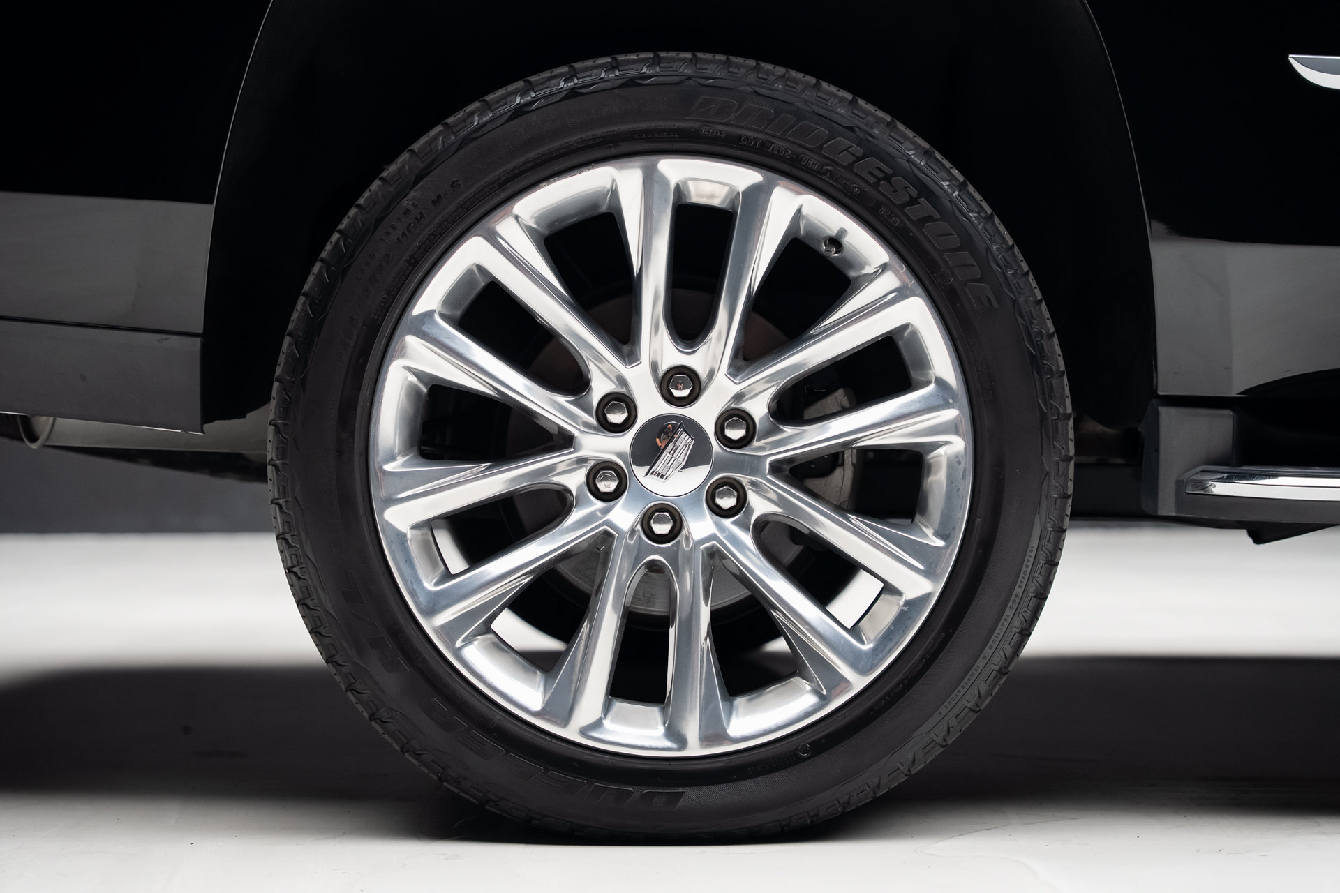 Used 2020 Cadillac Escalade Luxury RWD image 30