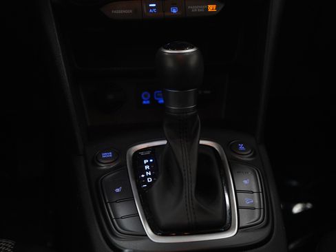 Used 2019 Hyundai Kona SEL AWD/4WD image 19