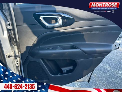 New 2026 Jeep Compass Limited image 28