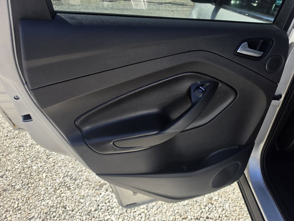 Used 2015 Ford Escape SE w/ Equipment Group 201A AWD/4WD image 19
