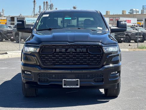 New 2026 RAM 1500 Big Horn AWD/4WD image 8