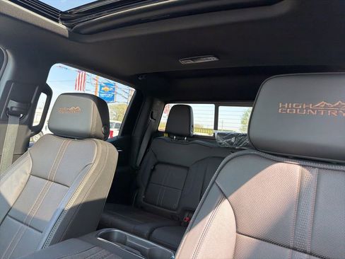 Used 2025 Chevrolet Silverado 1500 High Country w/ High Country Premium Package image 20