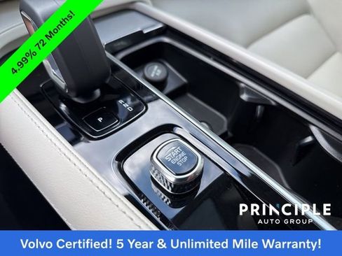 Certified 2025 Volvo XC90 B5 Core w/ Protection Package Premier image 18