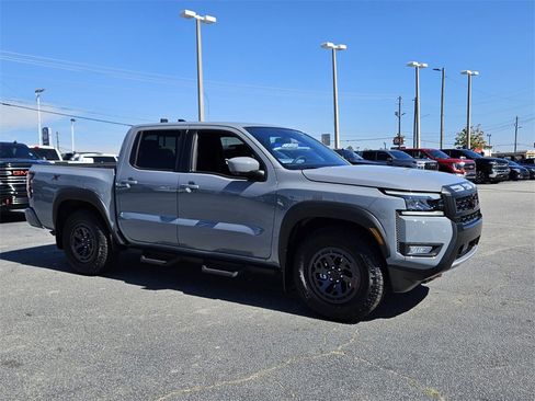 New 2026 Nissan Frontier Pro-X image 13