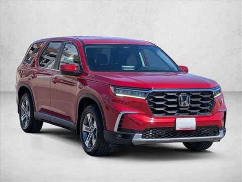 Used 2023 Honda Pilot EX-L image 3