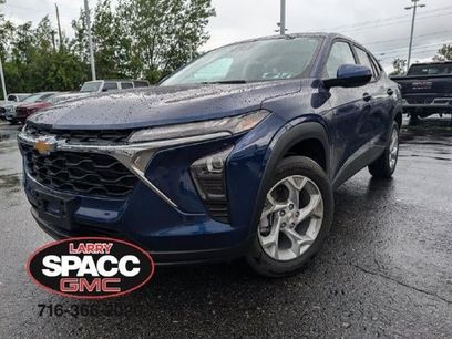 Used 2024 Chevrolet Trax LS w/ LS Convenience Package
