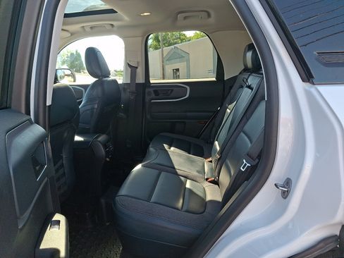 Used 2022 Ford Bronco Sport Outer Banks w/ Tech Package AWD/4WD image 10