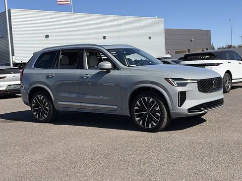 New 2026 Volvo XC90 B6 Ultra w/ Protection Package AWD/4WD image 4
