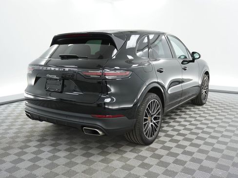 Used 2019 Porsche Cayenne image 7